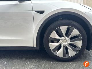 Tesla Model Y Tracción Trasera RWD