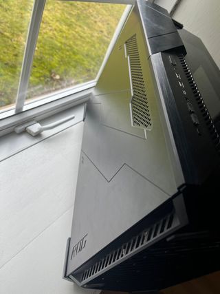 Chasis PC ASUS ROG Z11