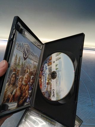 4 videjuegos estrategia PC CD rom