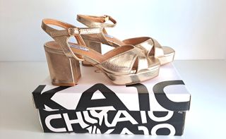 Sandalias Chika10 doradas - Talla 36,37,40 y 41