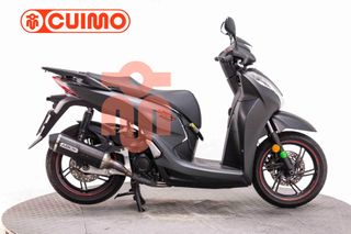 HONDA SCOOPY SH300i