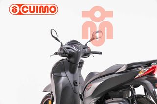 HONDA SCOOPY SH300i