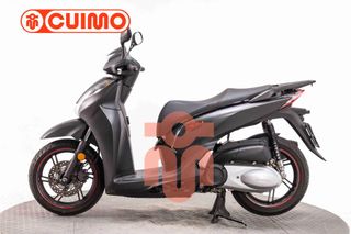 HONDA SCOOPY SH300i