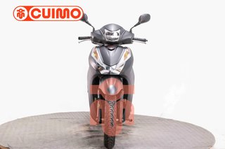 HONDA SCOOPY SH300i