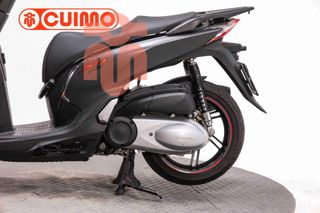 HONDA SCOOPY SH300i