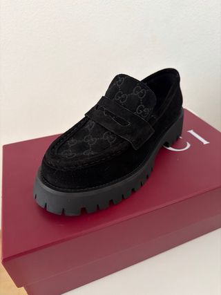 Zapatos Gucci Negros Talla 40