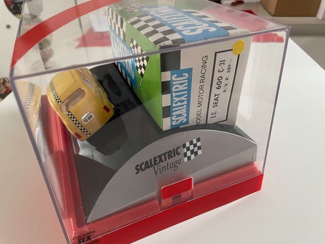 Scalextric Seat 600 Amarillo Vintage