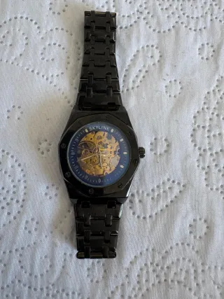 Reloj Automático Skyline Negro y Dorado