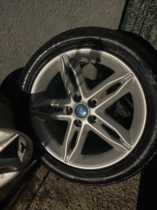 Llantas Ford Focus