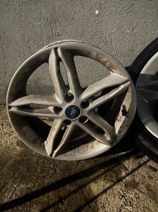 Llantas Ford Focus
