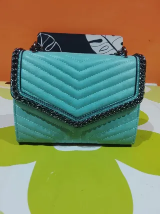 Bolso precioso color teal