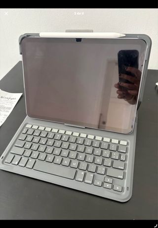 Funda con teclado ZAGG para iPad