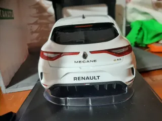 Renault Megane R.S Trophy-R 1/18 Norev