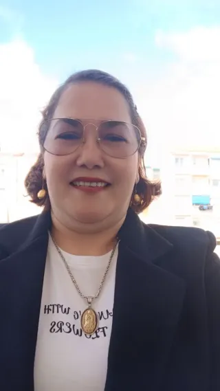 Busco trabajo de interna por terrassa o alrededore