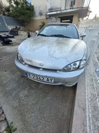 Hyundai Coupe 2001