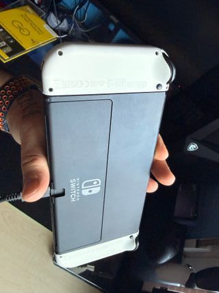 Nintendo Switch OLED Bianca