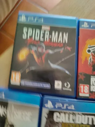 Lote 8 Juegos PS4: 10€ por juego