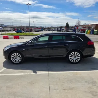 Opel Insignia 2011