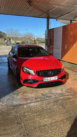 Mercedes-Benz AMG A45