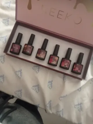 2 Esmaltes de uñas nuevos