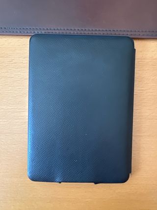 Amazon Kindle Paperwhite 7ª Gen Negro con funda