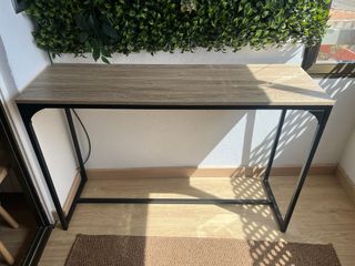 Mesa consola estilo industrial madera y metal