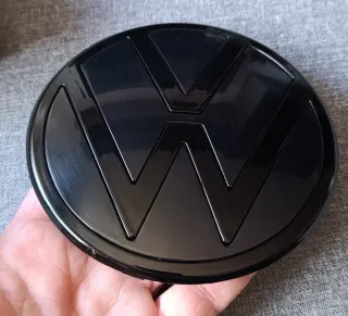 Logo frontal Volkswagen negro
