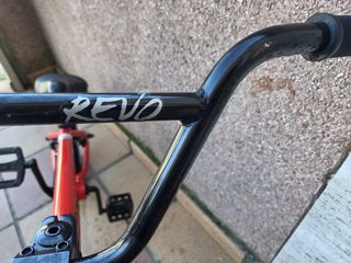 Bmx Revo Roja con freno trasero