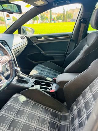 Volkswagen Golf GTD 184cv