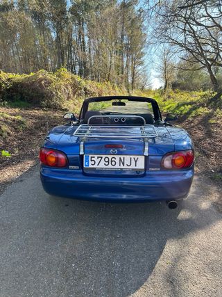 Mazda MX-5 1.8L 1999
