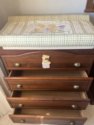 Mueble cambiador madera bebé