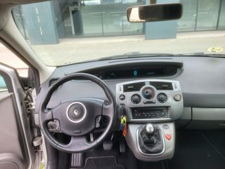 Renault Grand Scenic 2009