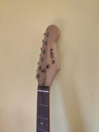 Guitarra Eléctrica Negra