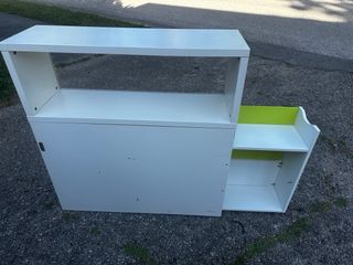 Dos Mueble cabecero Ikea blanco y verde