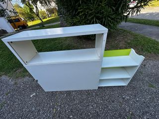 Dos Mueble cabecero Ikea blanco y verde