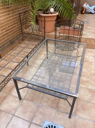 Muebles de forja exterior con cristal