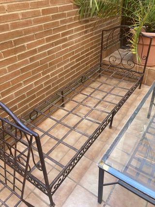 Muebles de forja exterior con cristal