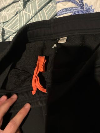 Pantalón de chándal Adidas negro