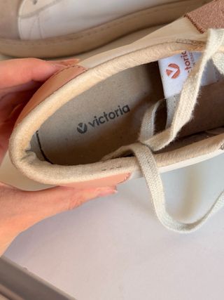 Zapatillas Victoria Blancas y Rosas