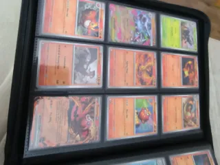 Álbum Pokémon Fuegos Fantasmales Completo (INGLÉS)