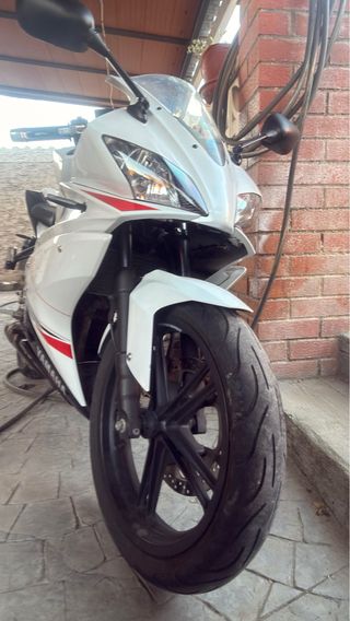 Yamaha YZF-R 125 2016 R125