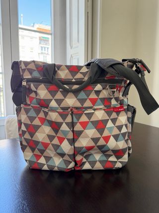 Bolso Pañalero Skip Hop diseño Geométrico