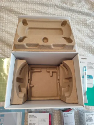 Macchina da taglio Cricut Joy + Accessori