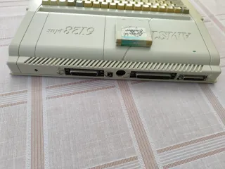 Amstrad 6128 plus ( monitor no incluido)