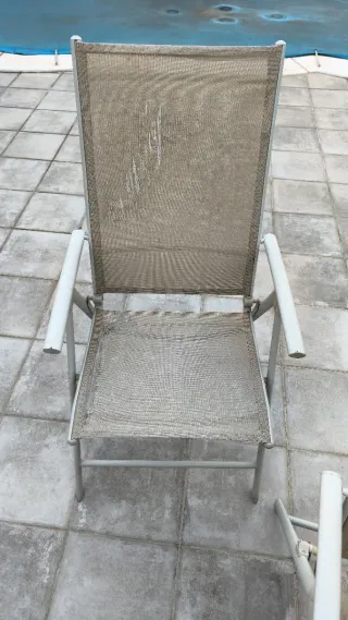 Tavolo da esterno in metallo e vetro con 4 poltrone