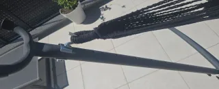 Hamaca de tela y metal negra