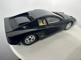 Ferrari Testarossa Pocher 1:8