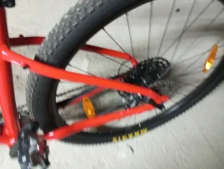 Bicicleta Roja