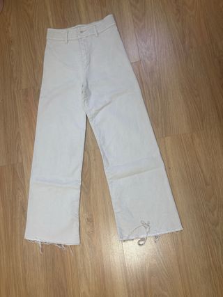 Pantalón ancho beige