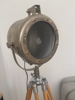 Lámpara de pie diseño moderno